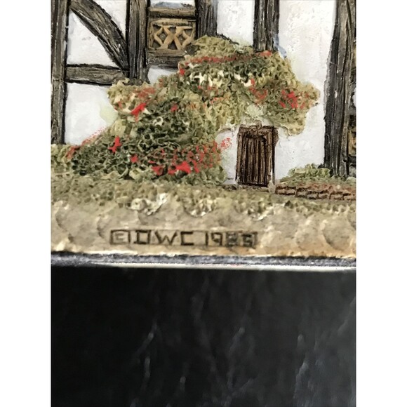 David Winter Cottage Shirehall 1985 Hand Made And Hand Painted Great Britain - Picture 7 of 9